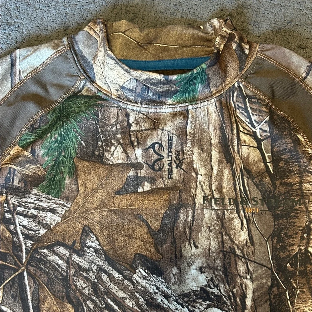 Field and StreamYouth Base Defense Midweight Mock Neck Base Layer Realtree Extra